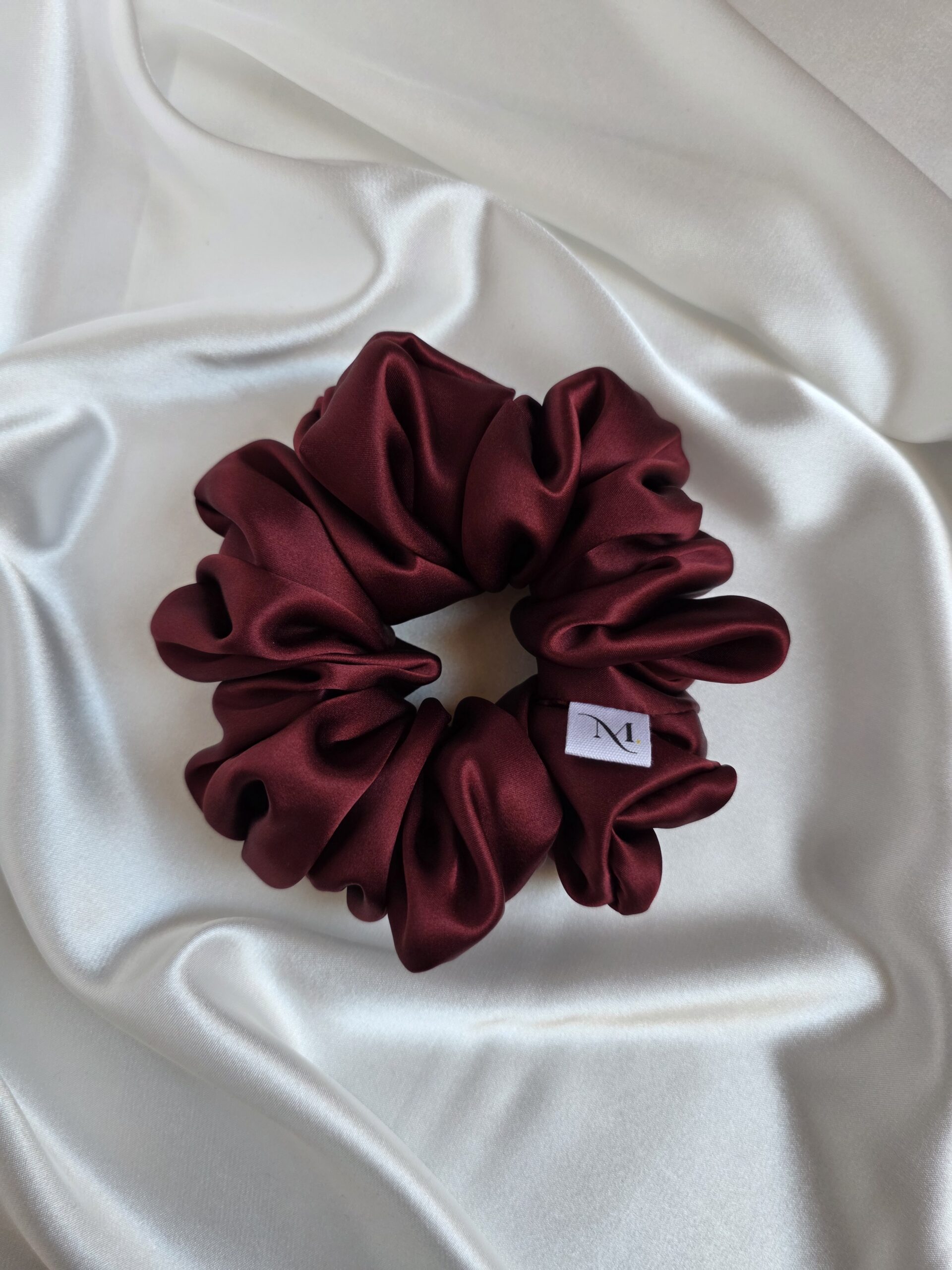 Jedwabna scrunchie Cherry M