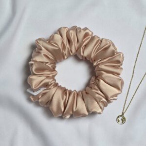 scrunchie peach small